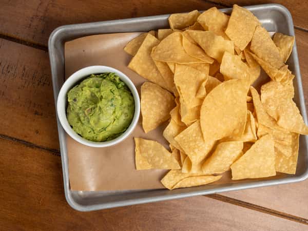 CHIPS & GUAC