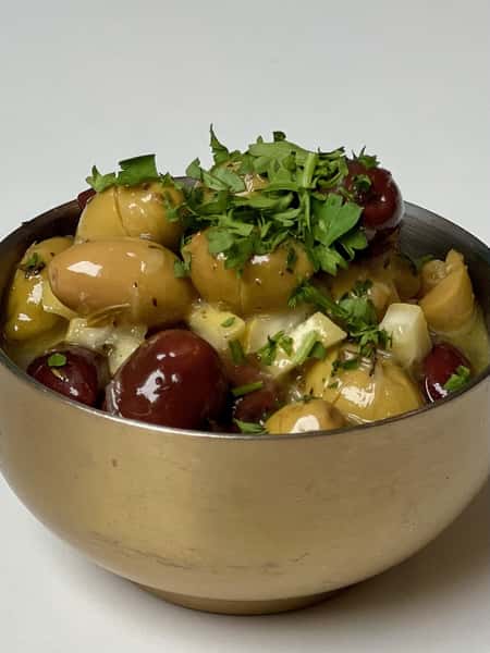 LEBANESE OLIVES