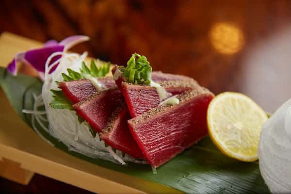 Sashimi Seared Black Pepper Tuna