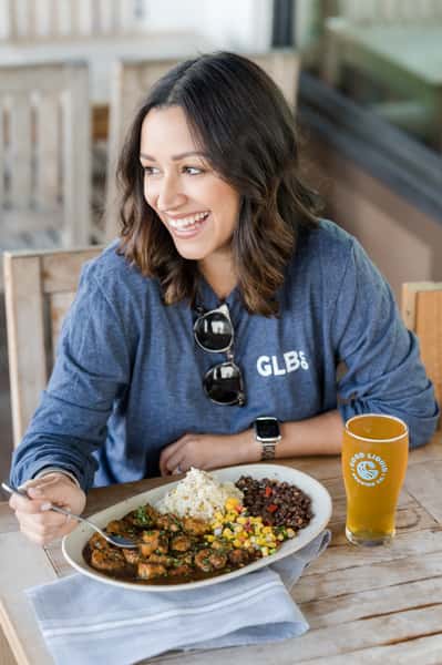 girl with food