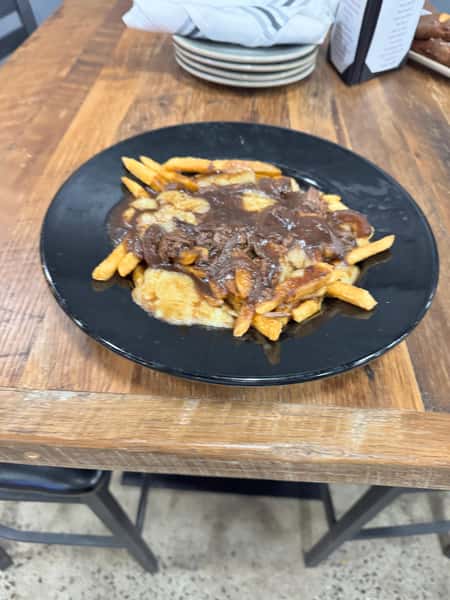 Axe & Ale Poutine