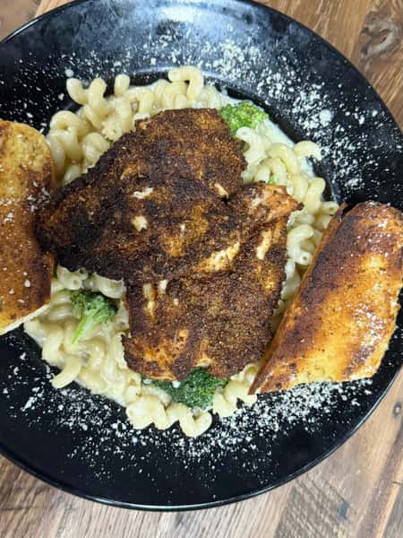 Chicken Broccoli Alfredo