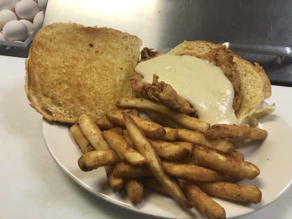 Bate's Chicken Supreme Sandwich