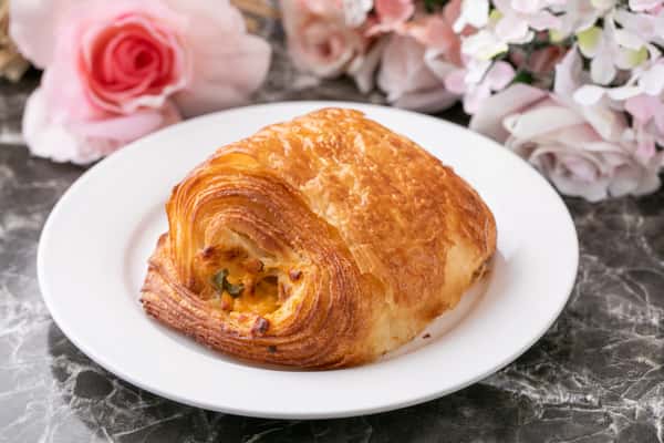Jalapenos & Cheese Croissant