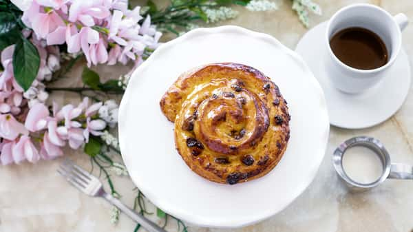 Raisins Brioche - Bakery - Rendez Vous French Bakery and Cafe - French