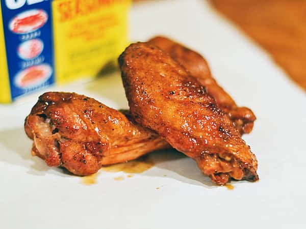 OLD BAY BONE IN WINGS 10 CT