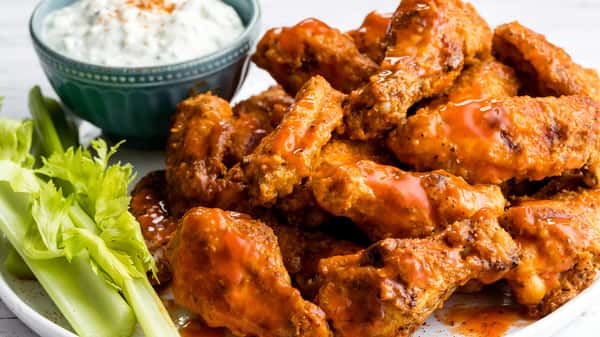 OLD BAY BONELESS WINGS 10 CT