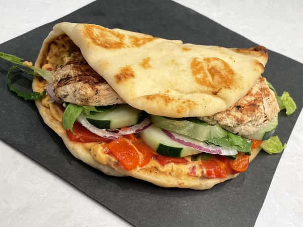CHICKEN & HUMMUS FLATBREAD