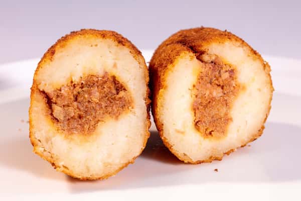 GRANDE YUCA RELLENA