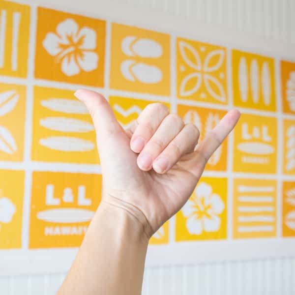 shaka sign