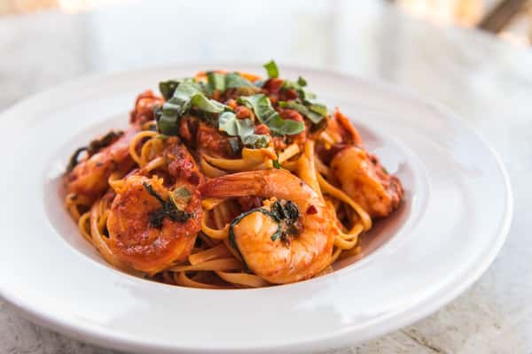 Linguini Shrimp Diavola