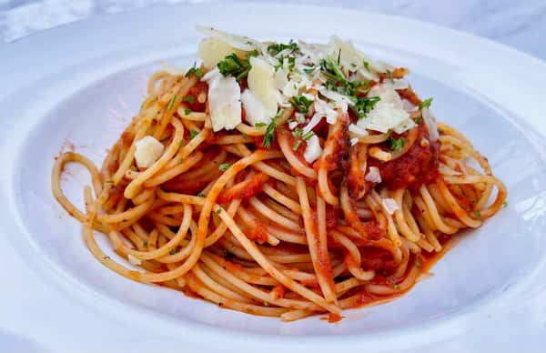 Spaghetti marinara