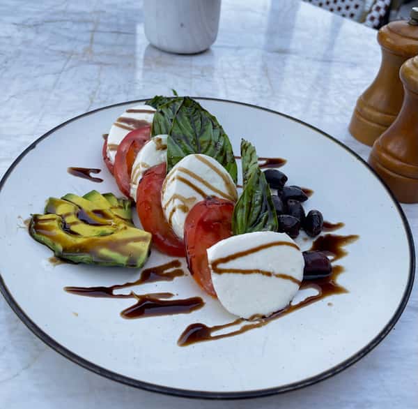 Mozzarella Caprese