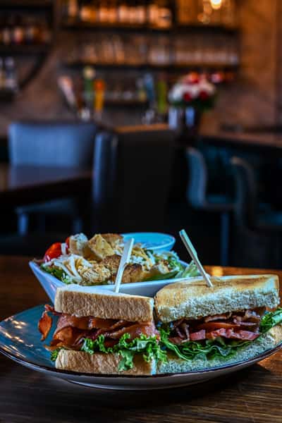 BLT