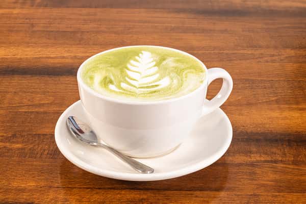 16 oz Matcha Green Latte