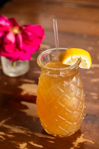 Coconut Peach Arnold Palmer