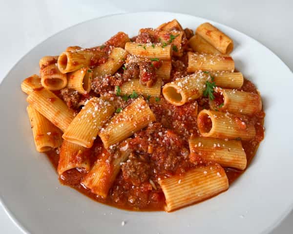 Rigatoni Bolognese