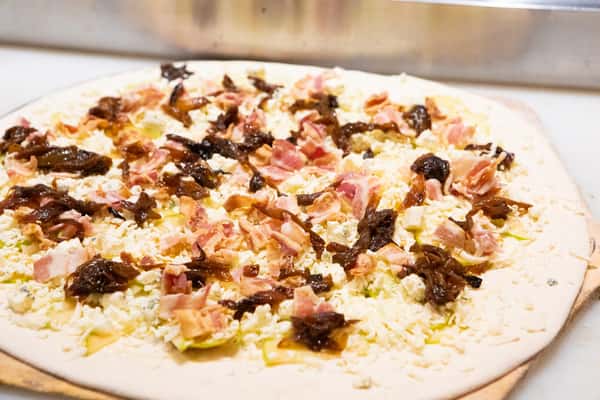 Seasonal Pizza Apple and bacon