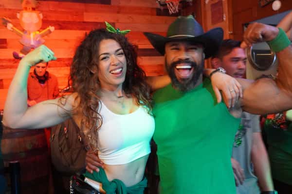 bartender and customer