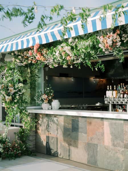 Bar area