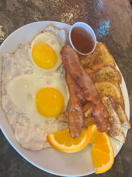 French toast & Eggs