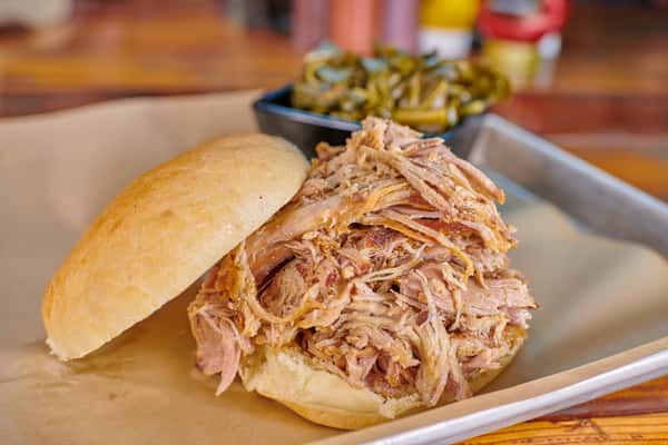 Pulled Piggy Sandwich