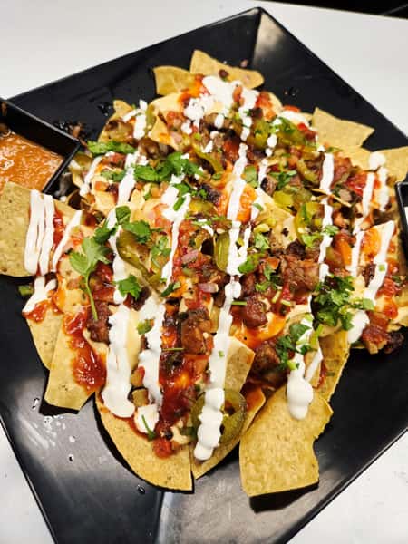 SMOKED BRISKET NACHOS