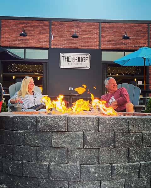 🔥🎶 Good music sounds even better around the fire.
Grab a drink, pull up a chair, and spend the night on the patio with live music from Tom From MySpace and relax at our fire pit.
#TheRidgeWestSeneca #livemusic #patioseason #threechord #tomfrommyspace