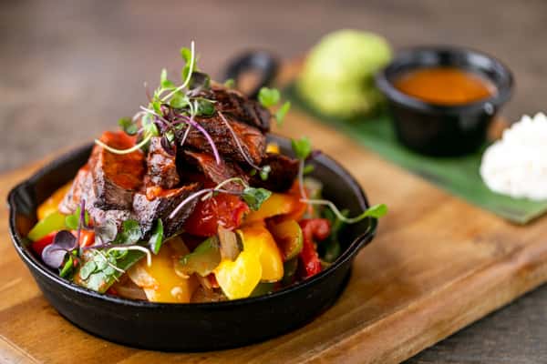 Fajitas de Carne or Pollo