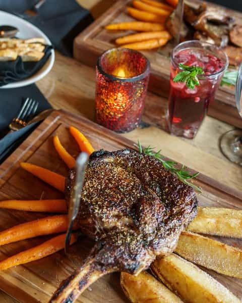 Ellicott City’s next night out starts here. 🥂
From hand-cut steaks and fresh seafood to polished cocktails and decadent desserts, every detail at Grille 620 is crafted to make dinner feel like an occasion.
Follow Grille 620 for more signature dishes, Sunday brunch favorites, chef features, and date-night inspiration.
