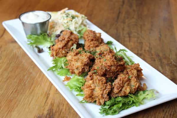 Weekend specials are here at Grille 620. ✨
Start with our Lemon White Bean Soup or Fried Chesapeake Oysters, then enjoy dinner features like Pan-Seared Swordfish with peach chutney or our Oscar Style NY Strip topped with buttery Old Bay jumbo lump crab.
Finish the evening with warm Peach Cobbler, vanilla ice cream, and a little something sweet to close out the weekend.
Join us this weekend and experience what Chef Mike Harper has prepared.
#Grille620 #WeekendSpecials #EllicottCityEats