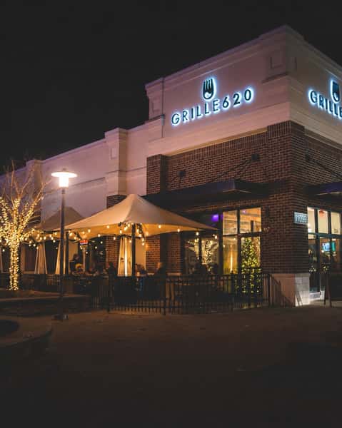 Your next night out belongs on the patio. 🌿🥂
Enjoy hand-cut steaks, fresh seafood, polished cocktails, and the fresh air—all in Grille 620’s scenic outdoor setting.
Whether it’s date night, drinks with friends, or Sunday brunch, the patio makes every meal feel like an occasion.
Follow Grille 620 for more dining inspiration from one of Ellicott City’s most inviting destinations.
#Grille620 #EllicottCity #PatioDining #HowardCountyEats #MarylandRestaurants