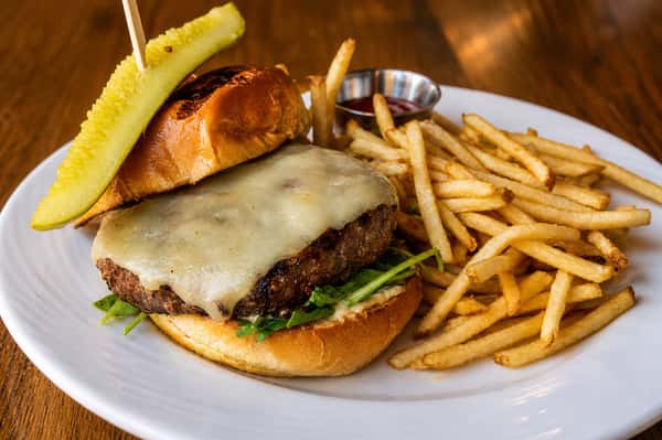 Thursday: Wagyu & Wine Night