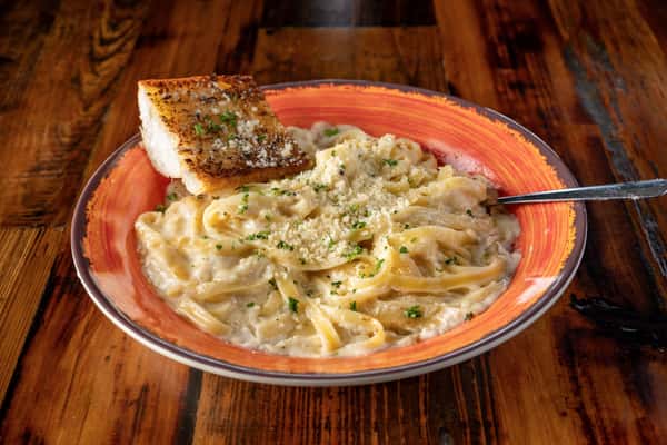 Fettuccini Alfredo