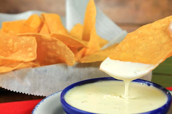 Cheese dip + chips