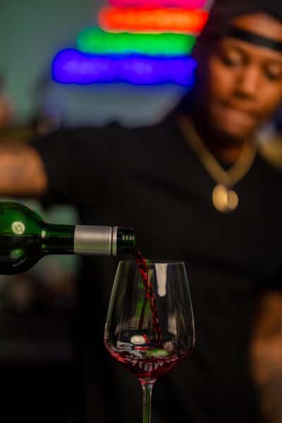 wine pour