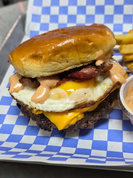 EGGCELLENT BURGER ONLY
