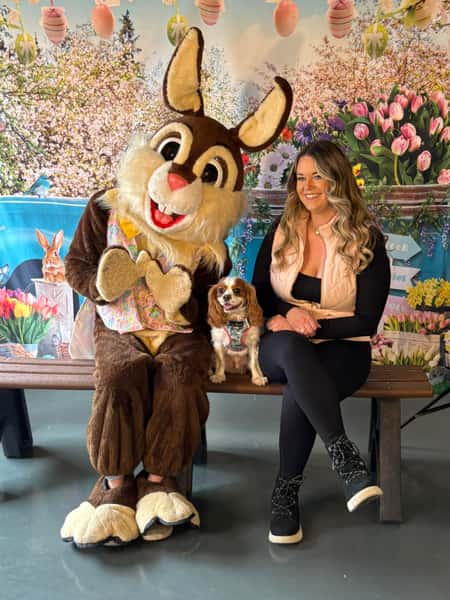 mascot and customer