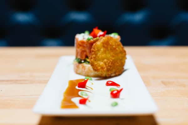 Tuna Poke Round