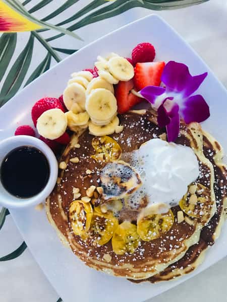 Banana Macadamia Pancakes
