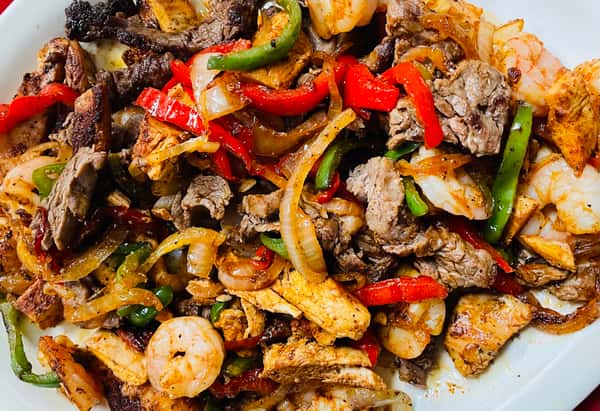 Trio Fajitas