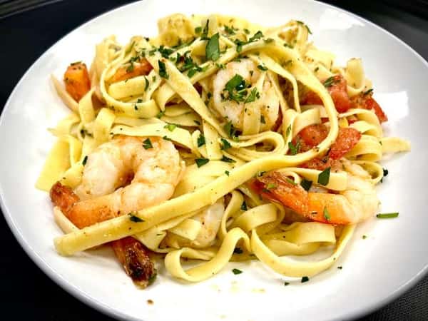 Shrimp Scampi Fettuccine