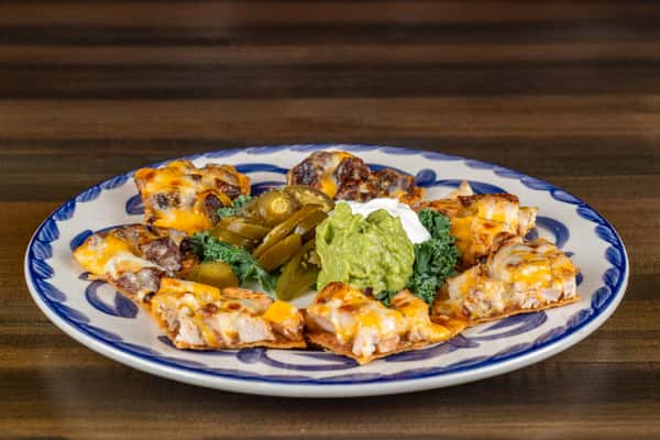 Nachos Guadalajara (12 Pieces)