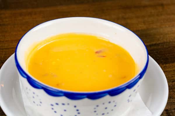 Chili Con Queso Amarillo