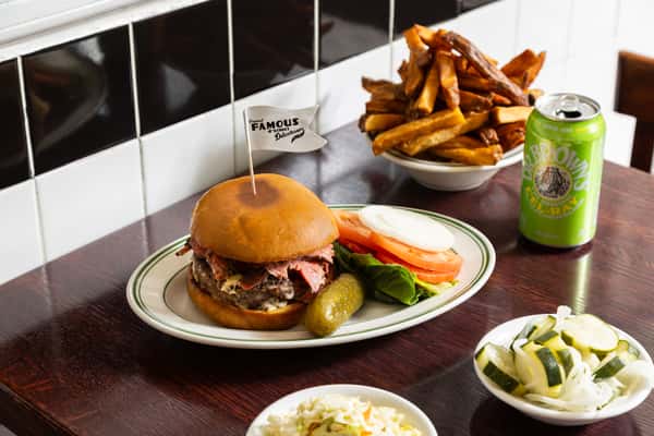 PASTRAMI CHEESE BURGER