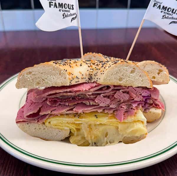CORNED BEEF & EGGS Sandwich