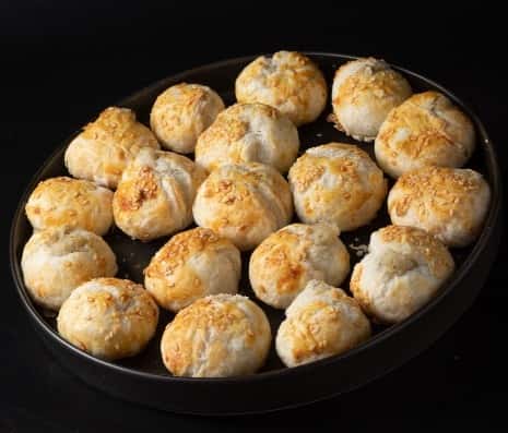 MINI POTATO KNISHES