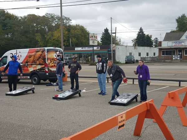 outdoor games of cornhole