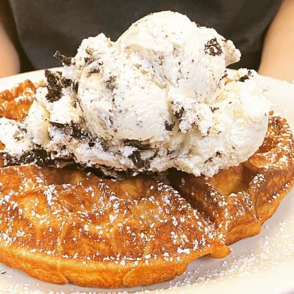 pancake with ice cream 3