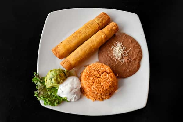CARNE GUISADA PLATE